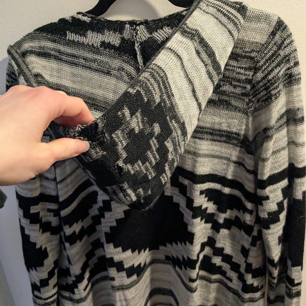 Live and Let Live Black and Gray Geometric Cardigan - Picture 3 of 3